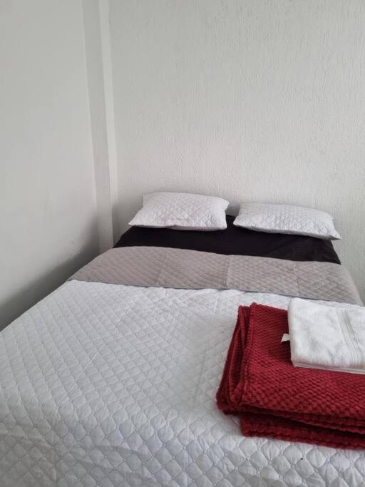 Aparta Estudio Bonito, Independiente Bien Ubicado * Bogota